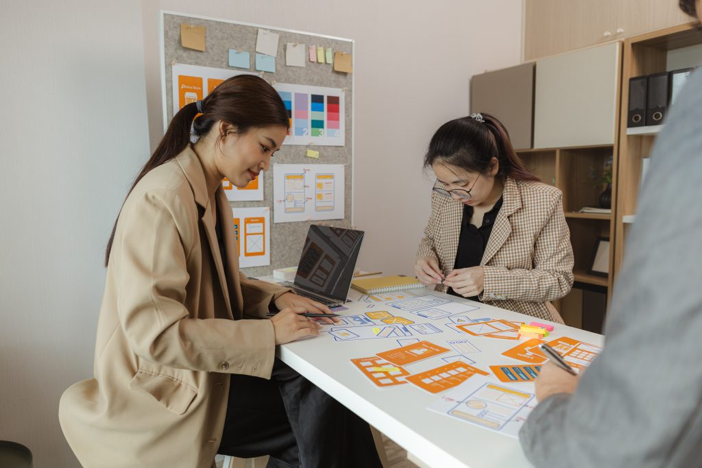 台中設計工作室 vs. 設計公司