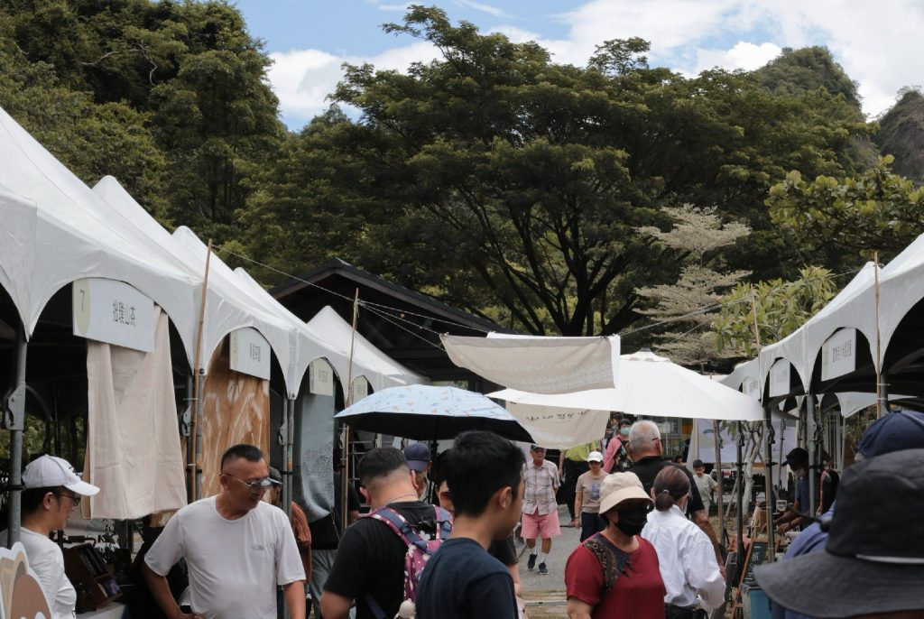 假日市集戶外文創品牌展售活動