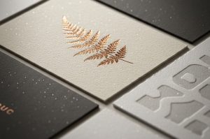 高端名片製作不只是印刷：借鏡臺灣頂尖工藝，將設計轉化為實體信任感